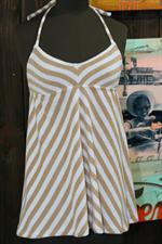 voir cet article : Fifi Chachnil Robe de plage