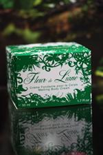 voir cet article : l'Artisan Parfumeur Crème fondante Fleur de Liane