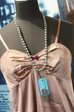 voir cet article : Scooter Bijoux Collier Must