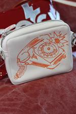 voir cet article : Pascale Risbourg Little sweet bag