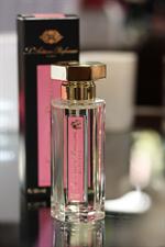 voir cet article : l'Artisan Parfumeur La Chasse aux Papillons Extrême - 50 ml