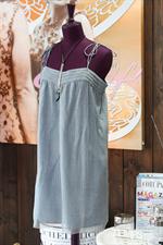 voir cet article : Bérénice Robe Bretelle Fleur Lurex
