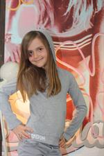 voir cet article : Bérénice Sweat capuche enfant London manches longues