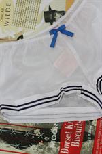 voir cet article : Fifi Chachnil Bloomer Sacripant