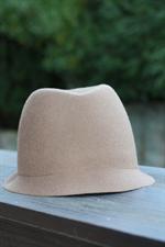 voir cet article : Forte Forte Chapeau femme cloche