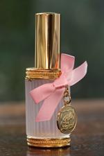 voir cet article : Fifi Chachnil Eau de parfum - vaporisateur de sac 10 ml