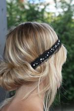 voir cet article : Maison Michel Grace Head band dentelle et clous