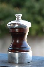 voir cet article : Peugeot Moulin à  sel Palace