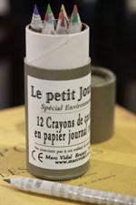 voir cet article : Marc Vidal 12 petits crayons de couleurs en papier journal