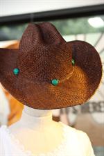 voir cet article : Melissa Odabash Chapeau Cowboy