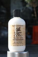 voir cet article : Bumble and Bumble Crème de Coco conditionneur 250 ml