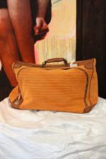 voir cet article : Jamin Puech Pietro Travel bag