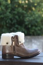 voir cet article : Tatoosh Boots en cuir enfant