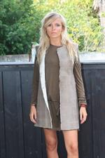 voir cet article : Swildens Gilet long en mouton retourné