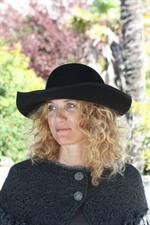 voir cet article : Maison Michel Chapeau Louis