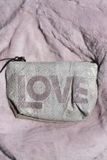 voir cet article : Maison de Vacances Pochette Love