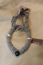 voir cet article : New Tradition Bracelet coton gris