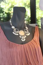 voir cet article : Reminiscence Bijoux Collier reflets d'Orient