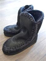 voir cet article : Mou Boots Eskimos
