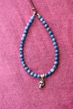 voir cet article : Catherine Michiels Bracelet en lapiz lazuli et bob argent