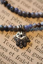 voir cet article : Catherine Michiels Collier sodalite et diamant