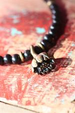 voir cet article : Catherine Michiels Stardust black horn et lotus en bronze