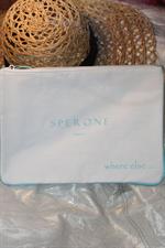 voir cet article : Where Else Pochette Sperone-Bonifacio