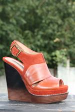 voir cet article : House of Harlow Sandales compensées cuir et bois