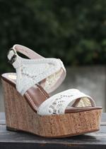 voir cet article : House of Harlow Sandales compensées broderie