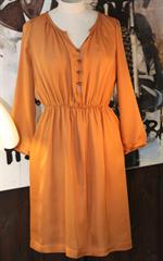 voir cet article : Forte Forte Robe en soie Georgette