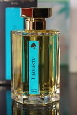 voir cet article : l'Artisan Parfumeur Timbuktu - Eau de Toilette 100 ml 