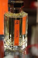 voir cet article : l'Artisan Parfumeur Patchouli Patch - Eau de Toilette 100 ml