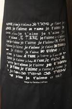 voir cet article : Caroline Lisfranc Tablier noir je t'aime