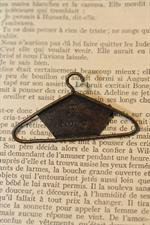 voir cet article : Rafia & Bossa Broche