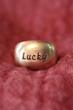 voir cet article : Shamane Bague Lucky 