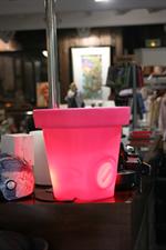 voir cet article : Bloom Pot lumineux 40 cm
